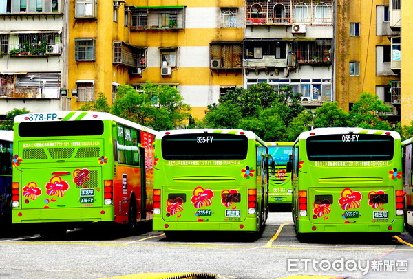 大都會客運,大都會公車,大都會示意圖。（圖／記者柳名耕翻攝）