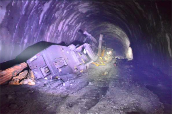 ▲▼ 蘇花公路改善工程有史以來最大隧道抽坍 。（圖／蘇花改工程處提供）