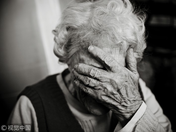 ▲老人，老太太，老奶奶，老婦，手，老人的手，示意圖。（圖／視覺中國CFP）