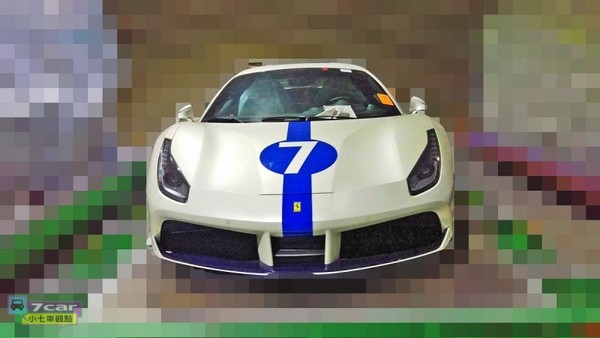 經典白藍塗裝，Ferrari 488 GTB 70 週年紀念版車型抵台 !