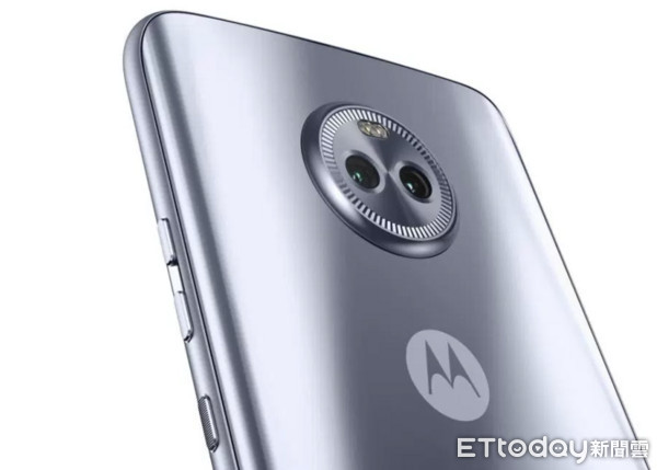 Motorola双镜头手机moto x4登台!售价12990元