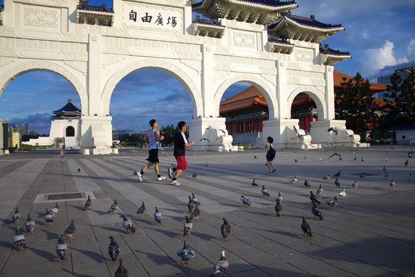 ▲▼中正紀念堂,自由廣場。（Photo by PRORay Yu／Flickr）https://flic.kr/p/aubczv