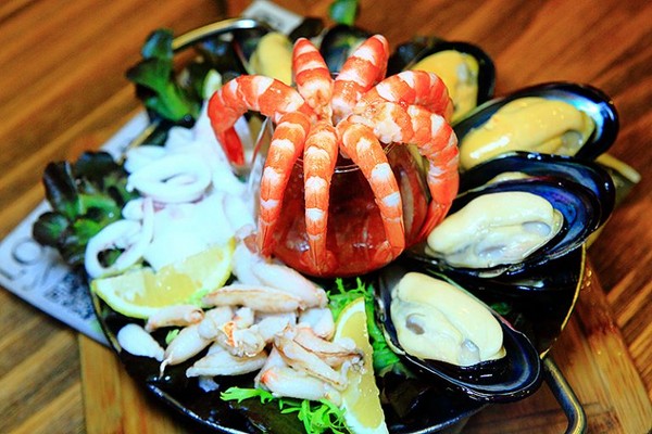 台北市 龍波斯特 龍蝦三明治 / 龍蝦堡 -南京龍江店 Lobster.foods。（圖／Upssmile萍子提供）