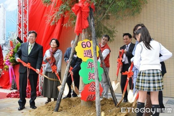 ▲桃園區成功國小「綜合大樓」舉行落成揭幕典禮。（圖／桃園市政府提供）