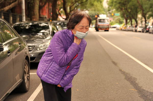 ▲▼空氣污染PM2.5會增加肺癌患者15%的死亡率 。（圖／台灣癌症基金會提供）