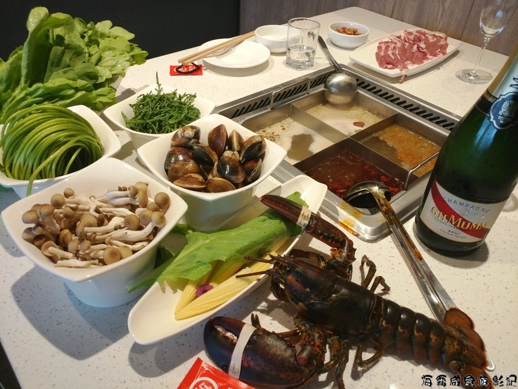 ▲海底撈 自帶食材。（圖／海霸威食遊影記提供，請勿任意翻攝以免侵權）