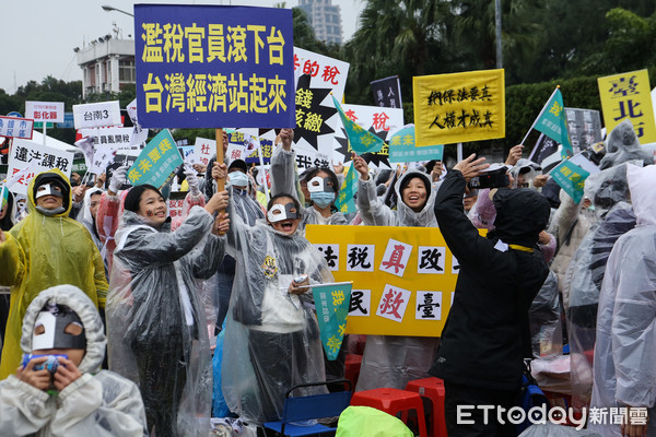 ▲▼法稅真改革，良心救台灣—反財稅黑手運動。（圖／記者周宸亘攝）