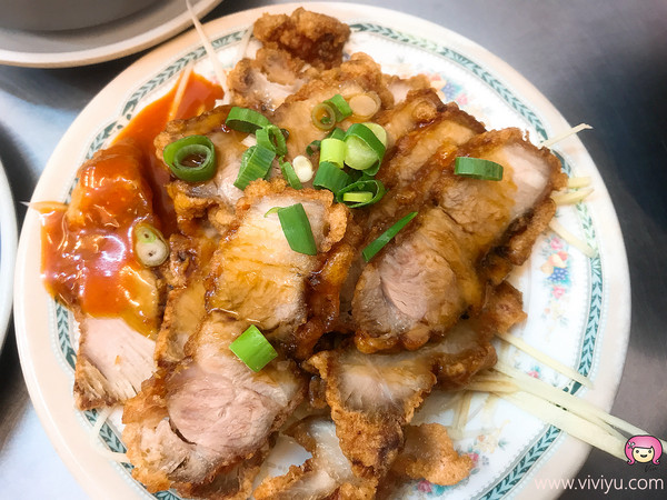 桃園廟後瓜仔肉飯。（圖／VIVIYU小世界提供）