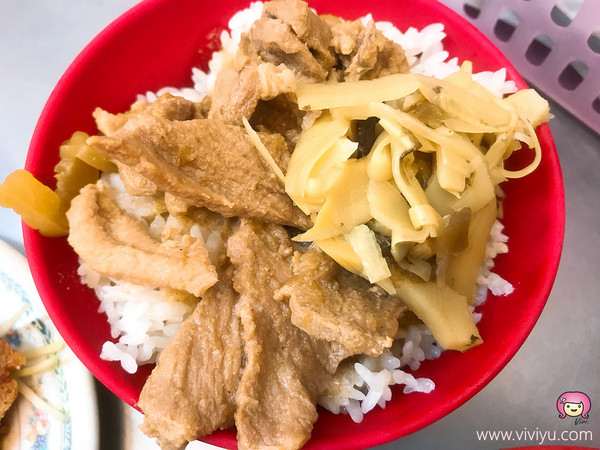 桃園廟後瓜仔肉飯。（圖／VIVIYU小世界提供）