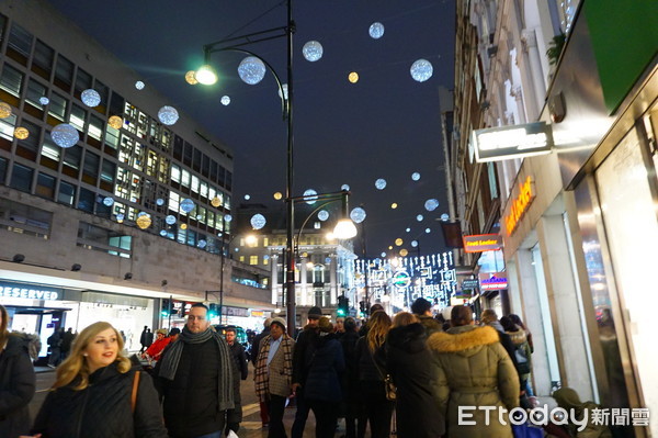 ▲英國倫敦著名購物景點牛津街Oxford Street。（圖／記者賴文萱攝）