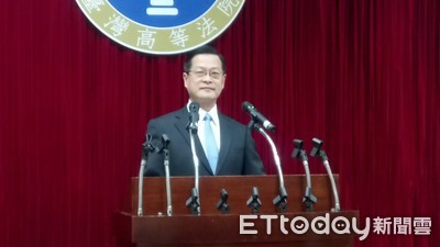 才說要退休！最高法院法官周盈文突「腦出血昏倒」　急送台大開刀