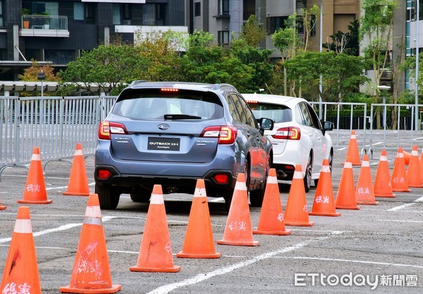 速霸陸Eyesight系統化身寶可夢大師　強勢收服開車各種「寶」（圖／記者游鎧丞攝）