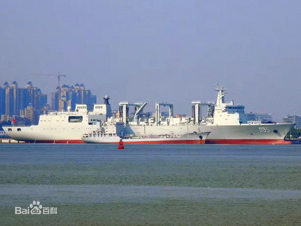 ▲▼901型補給艦是中國自主研製的新型綜合補給艦，可為海軍航母編隊、遠海機動編隊提供海上伴隨補給。（圖／翻攝自百度百科）