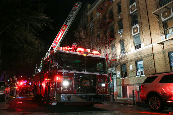 紐約公寓惡火奪12命士兵折返救人喪命-第3張| ETtoday圖集| ETtoday新聞雲