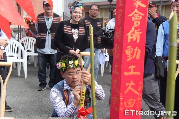 台東卑南族南王普悠瑪部落聚會所以感恩溫馨之方式舉行開工動土典禮，縣長黃健庭期盼完成後能夠推動與傳承部落及族群文化。（圖／台東縣政府提供）