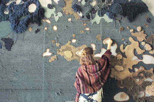 ▲西班牙藝術家Vanessa Barragão藝術織毯。（圖／翻攝vanessabarragao_work IG）