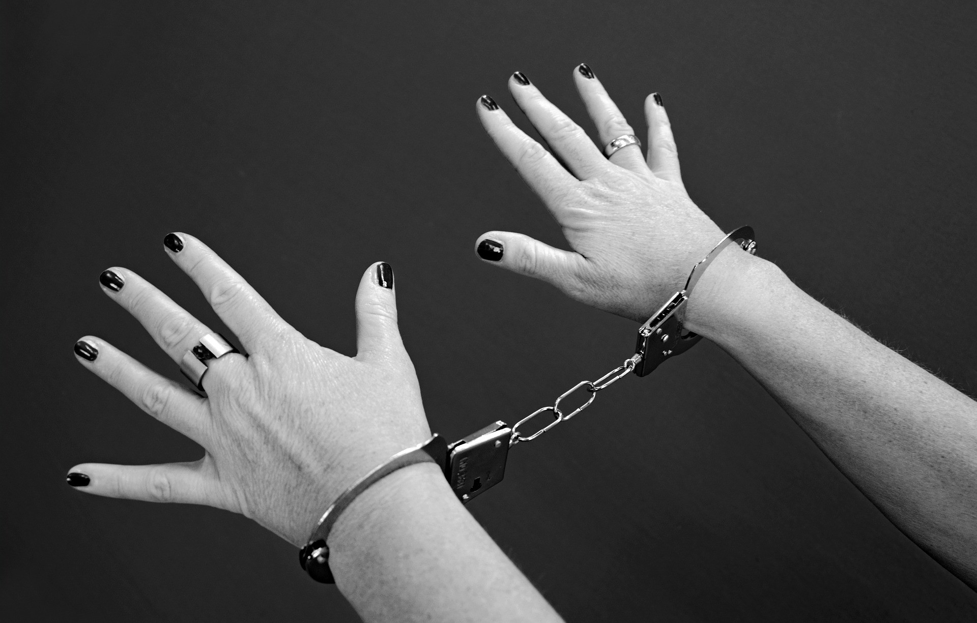 ▲ 日本女性犯罪率逐年提升，女子監獄收容率過高，部分囚犯轉移至男子監獄 。（圖／取自免費圖庫pixabay）