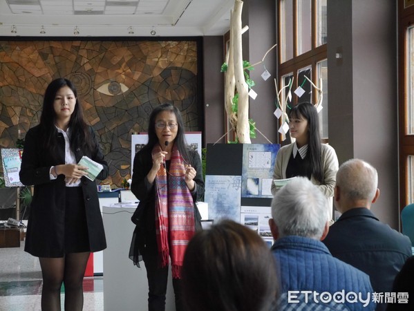 國立台東大學107級華語文學系舉辦「文學專題畢業製作—後山人語響」，於國立台灣史前文化博物館開幕。以『地方為本』連結全球的華語文學創作及運用。 （圖／台東大學提供）