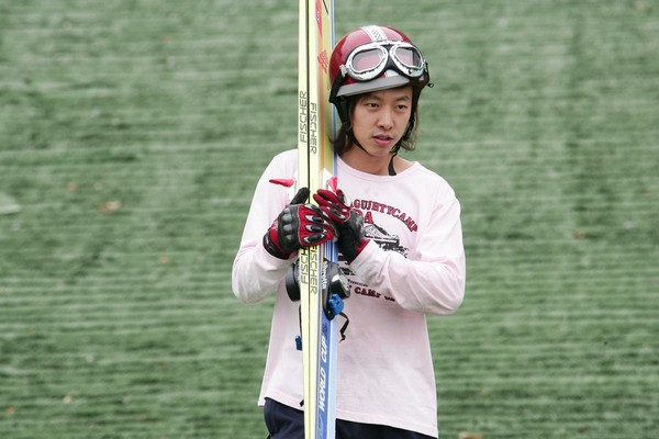 金容華2009年找金東昱拍《B咖大翻身》，讓他在片中飾演一個吊兒啷噹的角色。（Catchplay提供）