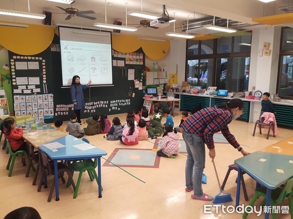 ▲桃園率先補助幼兒園，安裝室內空品監測設備。（圖／環保局提供）