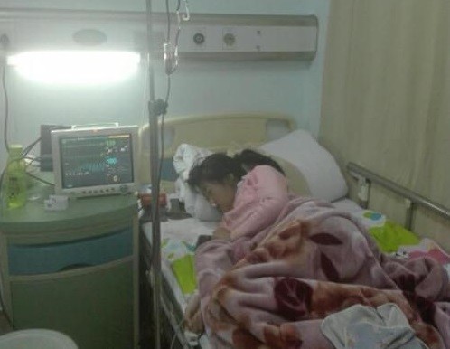 ▲▼內蒙古一名13歲少女因患有血小板無力症，導致初次來月經便持續了16天，血流不止。（圖／翻攝自遼瀋晚報）