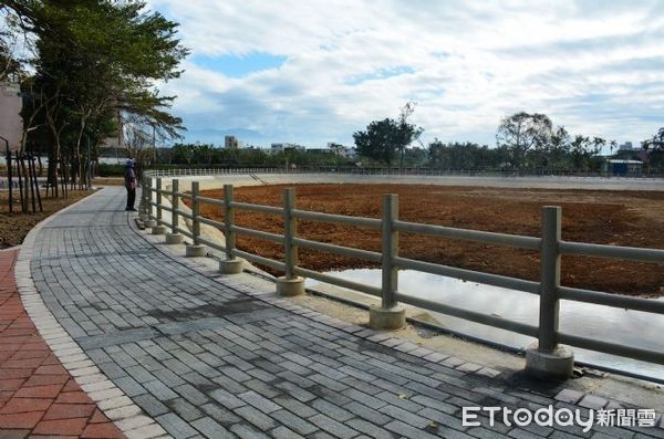 ▲▼社子埤塘生態公園一年四季都將呈現不同植物景觀。將是平鎮第一座埤塘生態公園。 （圖／桃園市政府提供）