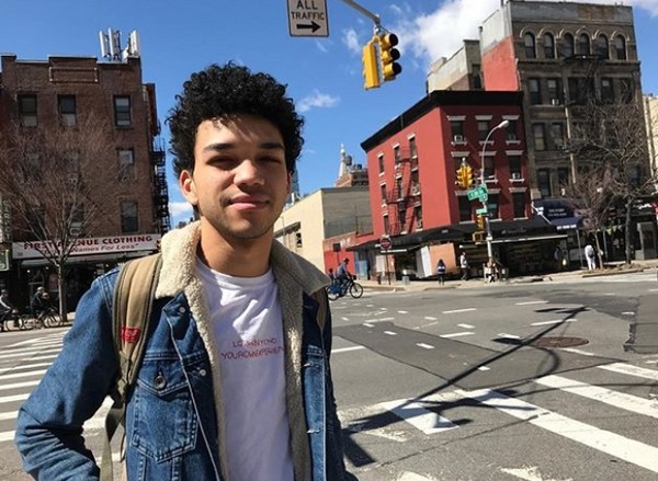 ▲▼《名偵探寶可夢》男主角是Justice Smith。（圖／翻攝自Justice Smith IG）