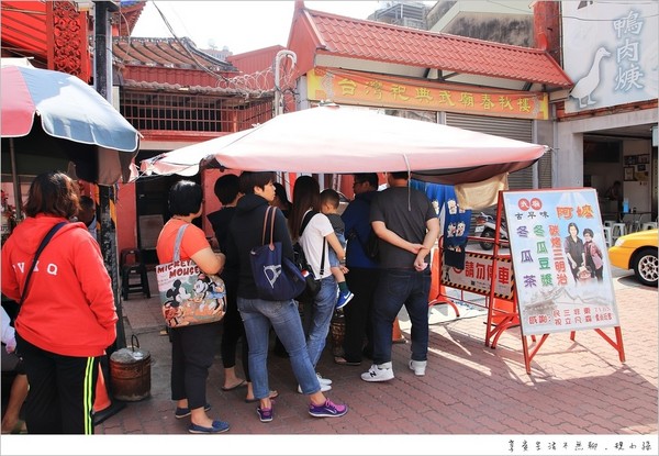 ▲台南武廟阿嬤手工碳烤三明治。（圖／規小孫提供）