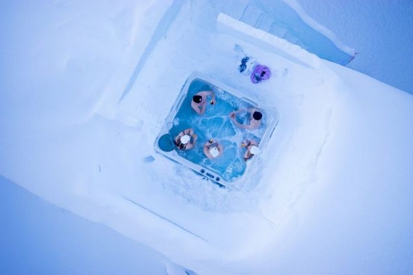 ▲冰島冰桑拿體驗。（圖／Arctic SnowHotel&Glass Igloo官網）