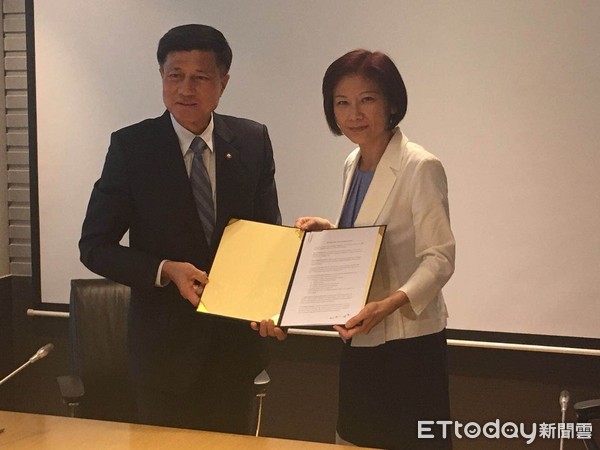 ▲▼奇邑科技日前宣布與泰國最大的電力設備Precise集團簽署了一份戰略合作協議。（圖／奇邑科技提供）
