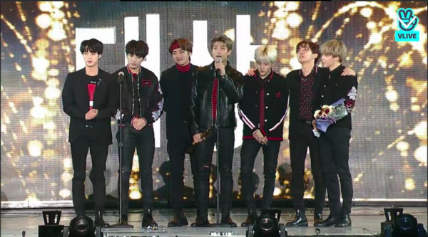 ▲防彈少年團（BTS）首次拿下《首爾歌謠大賞》大賞。（圖／翻攝自VLIVE）