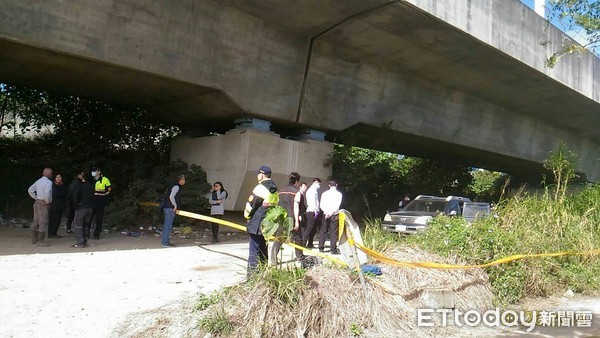 一家三口車內引廢氣輕生，女兒打來才知媽媽、弟弟都走了。（圖／記者吳欣晏翻攝）