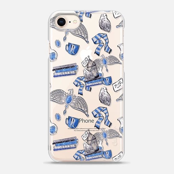 哈利波特手機殼（圖／網路翻拍）https://www.casetify.com/zh_TW/product/harry-potter-slytherin-transparent-pattern-fashion-illustration-african-american-girl-gold-glitter-teal-green/iphone8/snap-case?color=gold#/410600