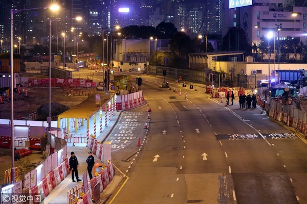 ▲▼香港挖到二炸千磅炸彈，警方連夜拆彈。（圖／CFP）
