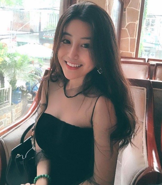 ▲越南16歲妹子Vo Ngoc Tran有著芭比娃娃的身材，網友都想娶了。（圖／翻攝自vo.ngoc.tran Instagram，下同）