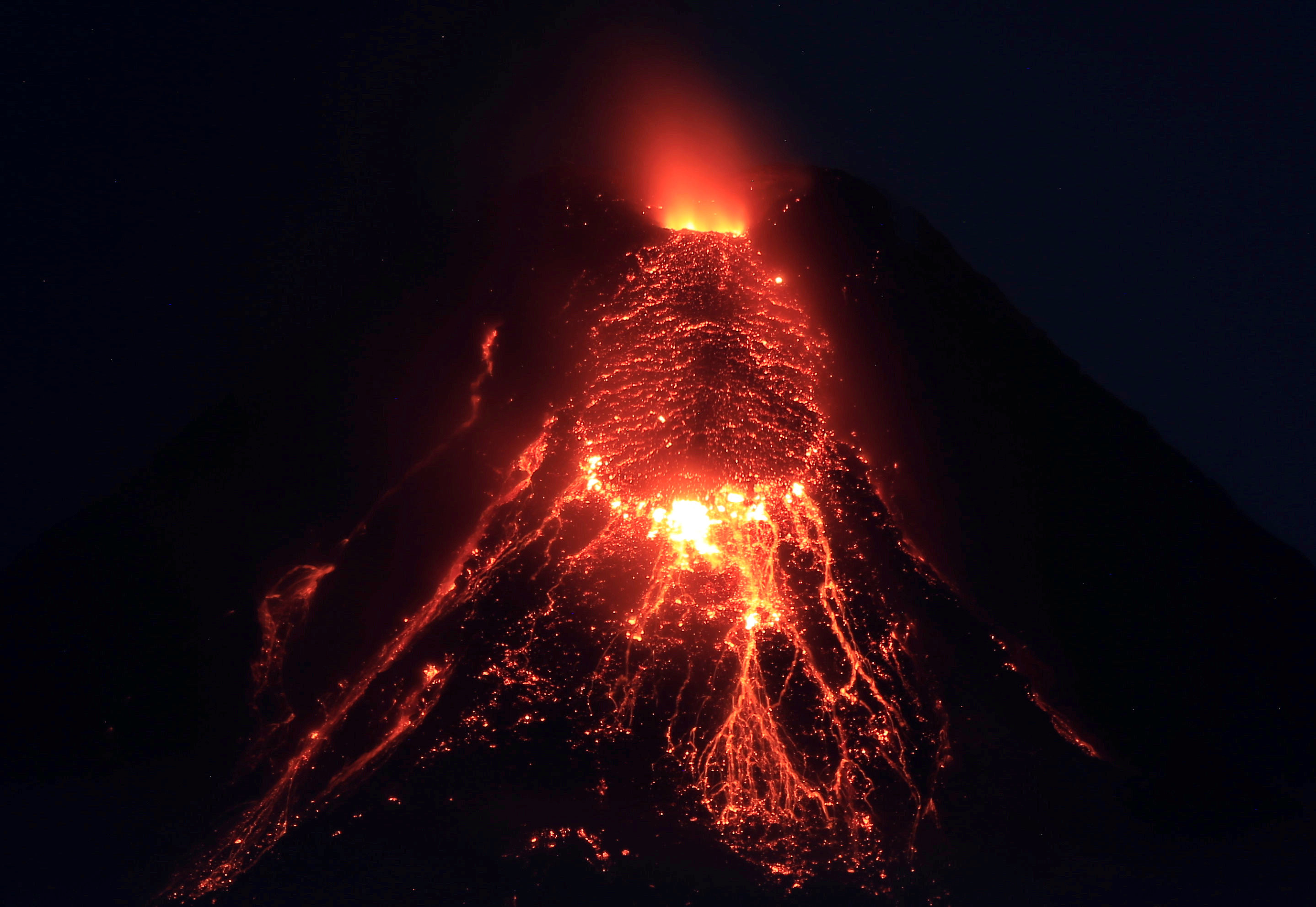 ▲菲律賓馬永火山（Mayon Volcano，或譯為馬榮火山）。（圖／路透社）