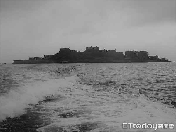 ▲軍艦島登島及搭渡輪。（圖／記者彭懷玉攝）