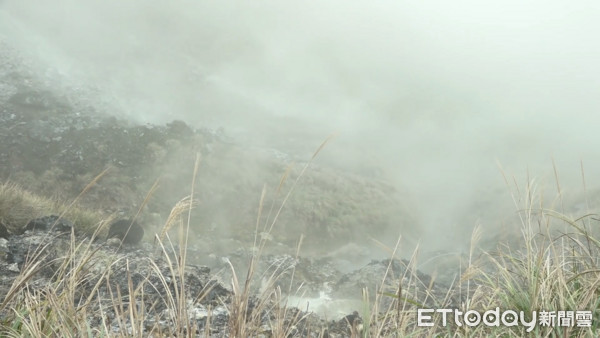 ▲▼陽明山，小油坑，硫磺。（圖／記者宋良義攝）