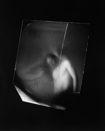▲▼紐約藝術家透過陰道相機，拍下戀人的模樣。（圖／翻攝自danilessnau網站）