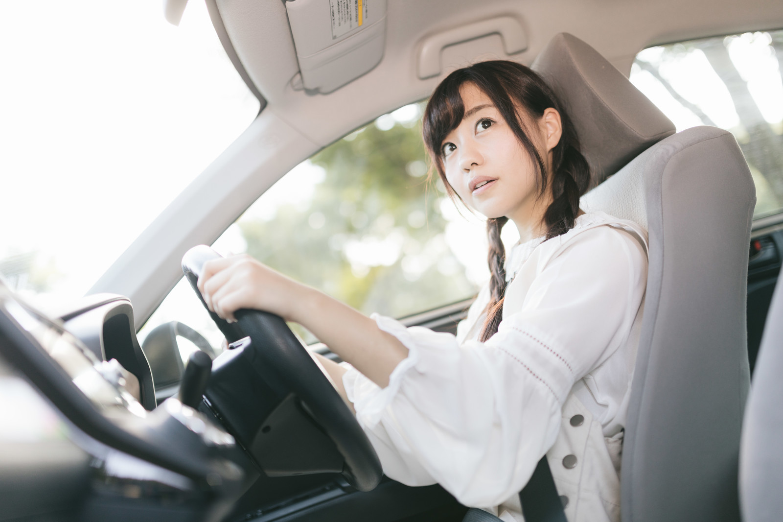 別再大力甩我小老婆的門！　車主最討厭乘客上車行為TOP.5（圖／pakutaso）