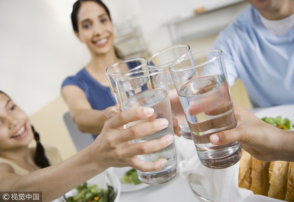 ▲每天多喝3杯水就會能減肥（圖／CFP）