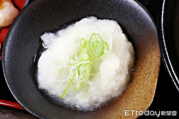 ▲日本谷口屋油豆腐美食。（圖／記者華少甫攝）