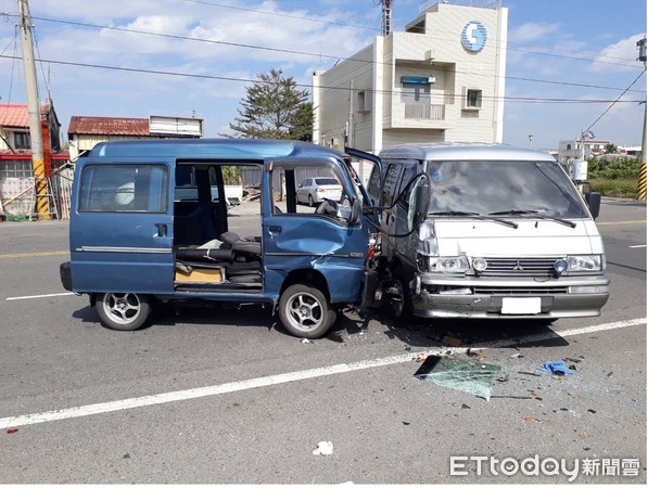 ▲107年1月份肇事原因以未依規定讓車大宗，未注意車前狀況、未保持安全距離及轉彎不當、違反號誌管制規定，也是造成交通事故的主要原因。（圖／警方提供）