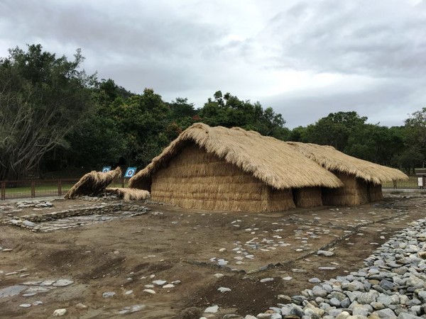 ▲▼史前館卑南遺址公園　等比例打造3000年前史前家屋。（圖／文化部）