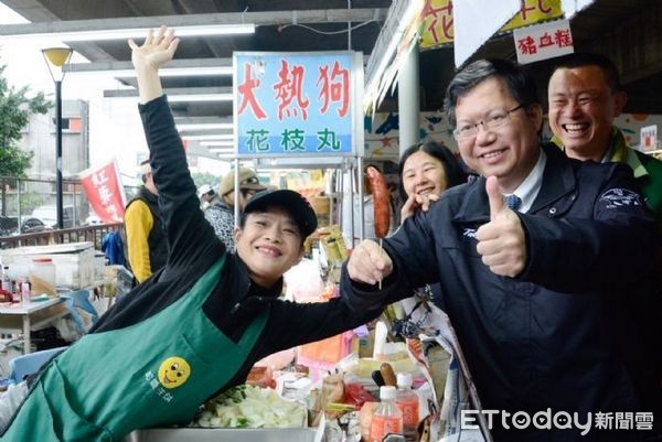 ▲桃園農創市集寒冬送暖年貨大街啟動，手工製伴手禮為特色。（圖／桃園市政府提供）