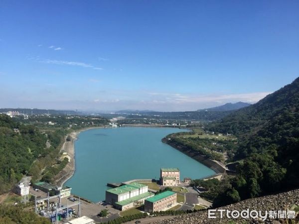 ▲石門水庫景緻美不勝收，春節旅遊好去處。（圖／北水局提供）