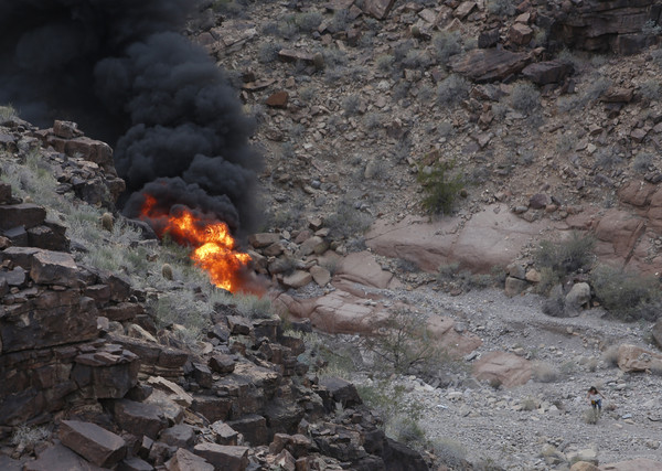 ▲▼ 美國大峽谷（Grand Canyon）當地時間10日一架EC 130直升機墜機，造成3人罹難、4人重傷。（圖／達志影像／美聯社）