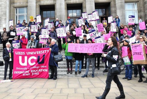 ▲▼ 英國65所知名頂尖大學教師參與罷工。（圖／翻攝自Facebook／ucu.campaigns）