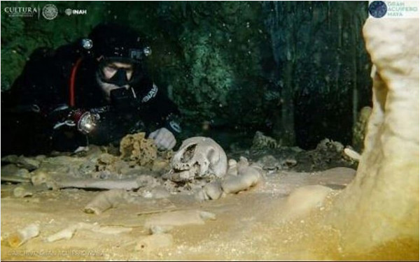 ▲▼墨西哥猶加敦半島的地下水域發現了全球最大的水下洞穴。（圖／翻攝自Instagram／proyectogam）