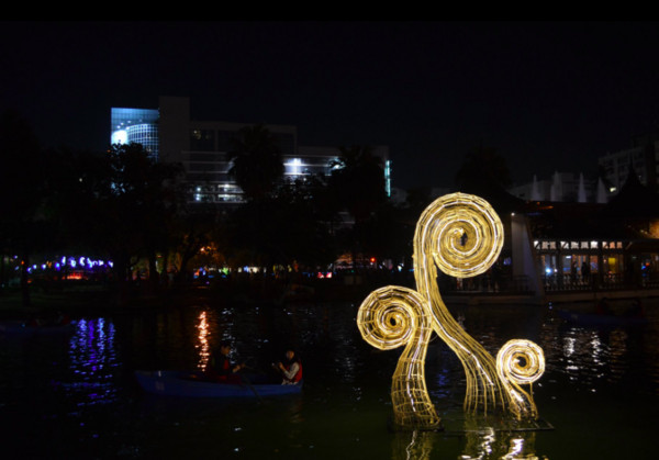 ▲台中公園燈會。（圖／取自《大玩台中》臉書）